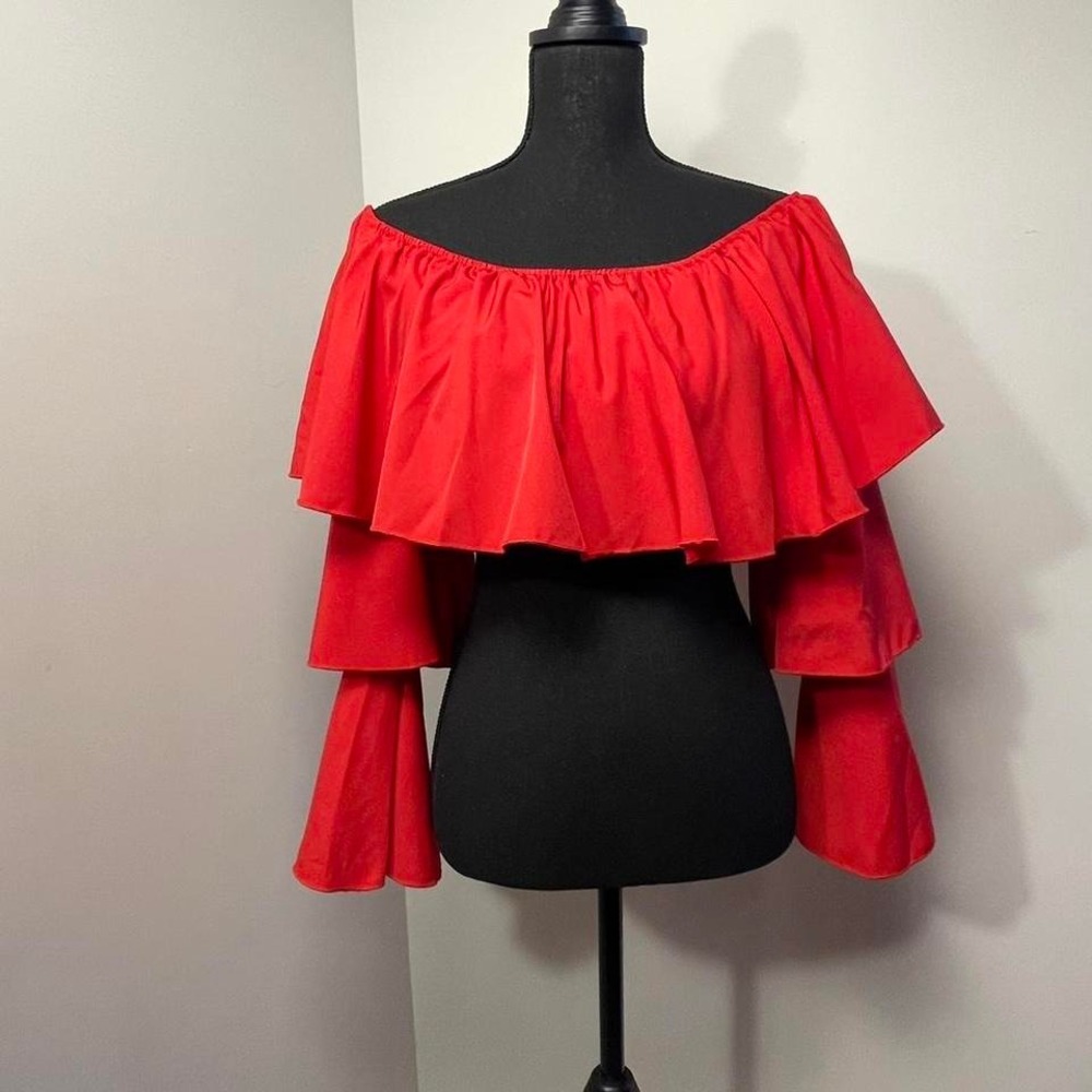 Red/orange off the shoulder blouse with bandeau with ruffled sleeves